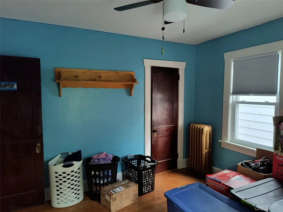 Photo of 492 1st Street
