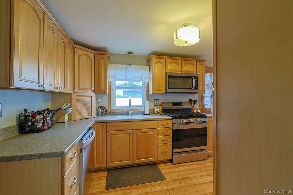 Photo of 21 Continental Drive