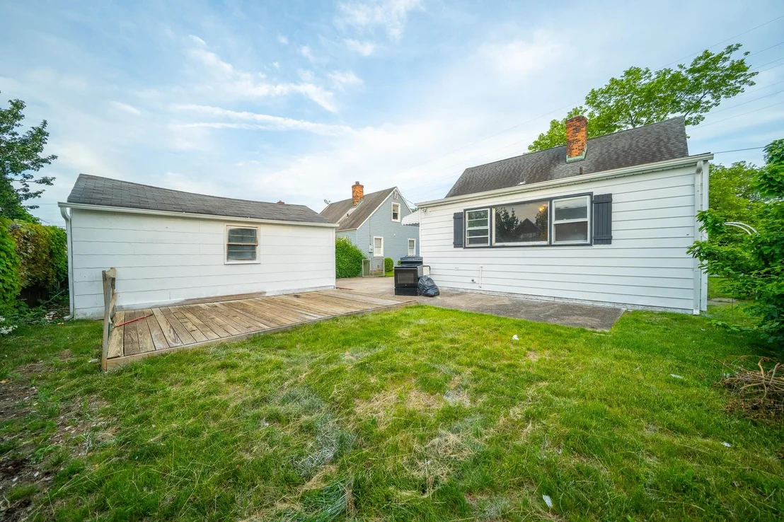 Photo of 31 PENINSULA Boulevard
