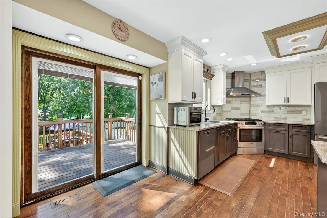 Photo of 20 Alexander Drive