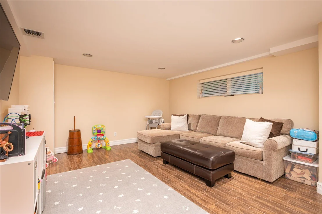 Photo of 3354 Seawane Drive