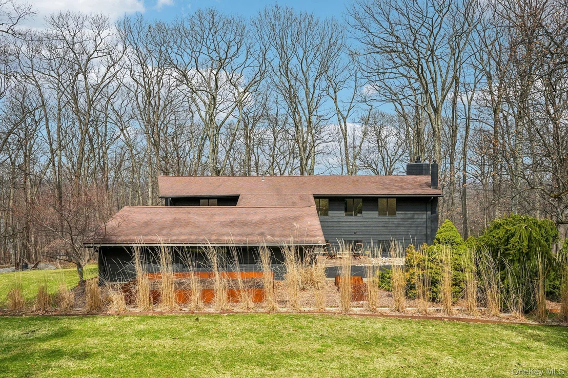 Photo of 4 Mountain Brook Road
