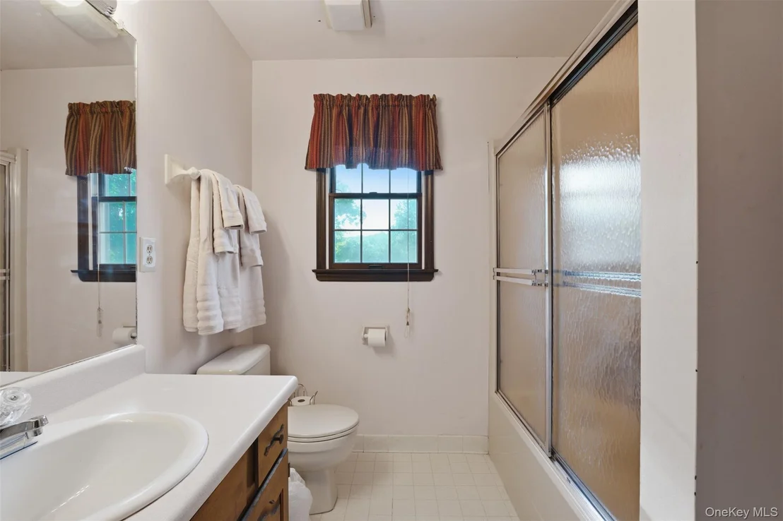 Photo of 36 Hoover Drive