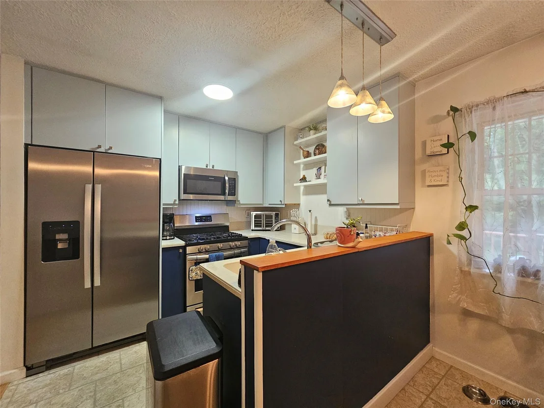 Photo of 4 Pinegrove Drive