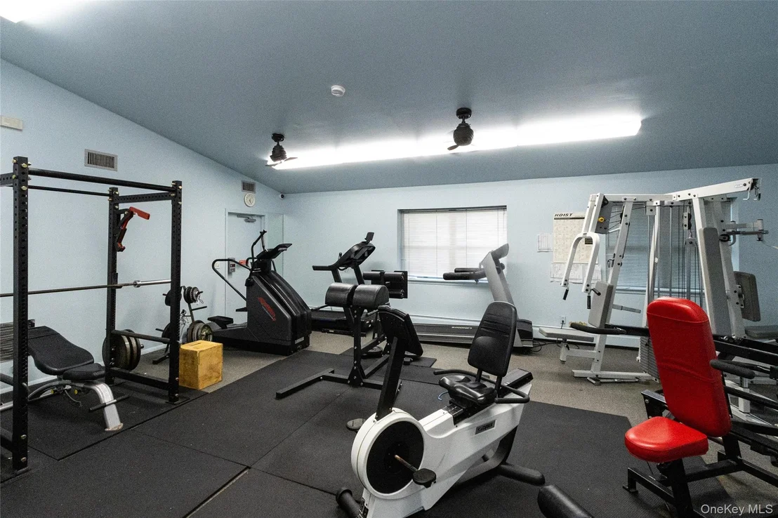 Photo of Unit 9B at 2449 F Union Boulevard