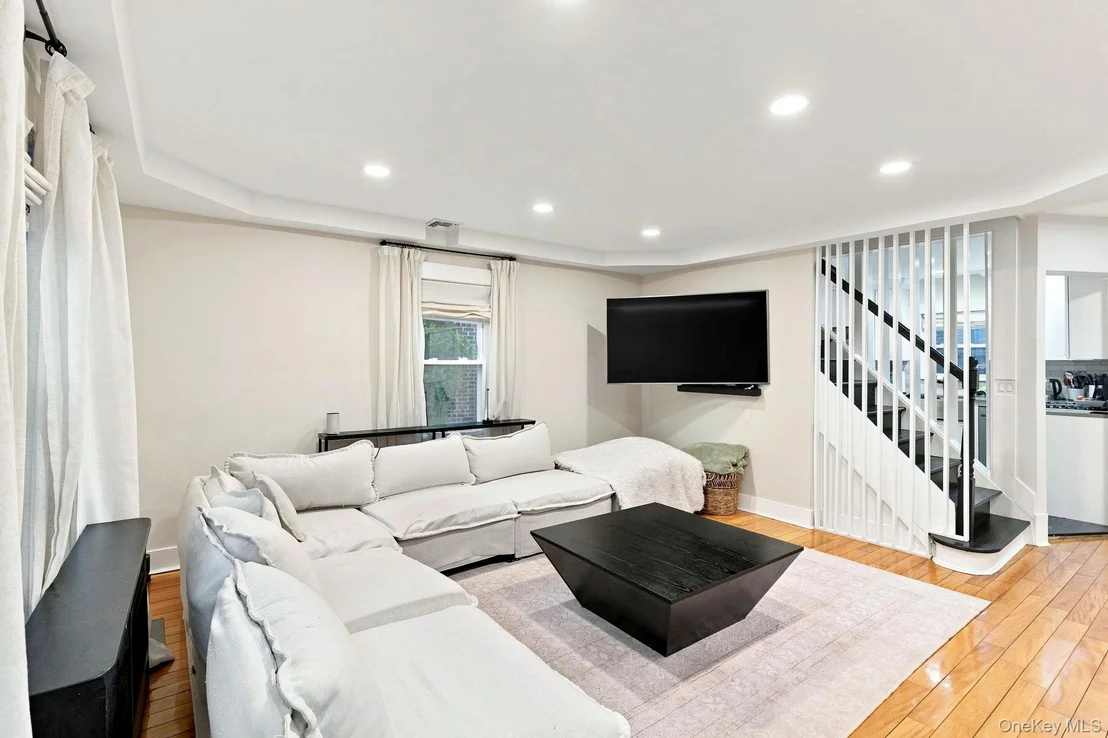 Photo of 169 Rintin Street
