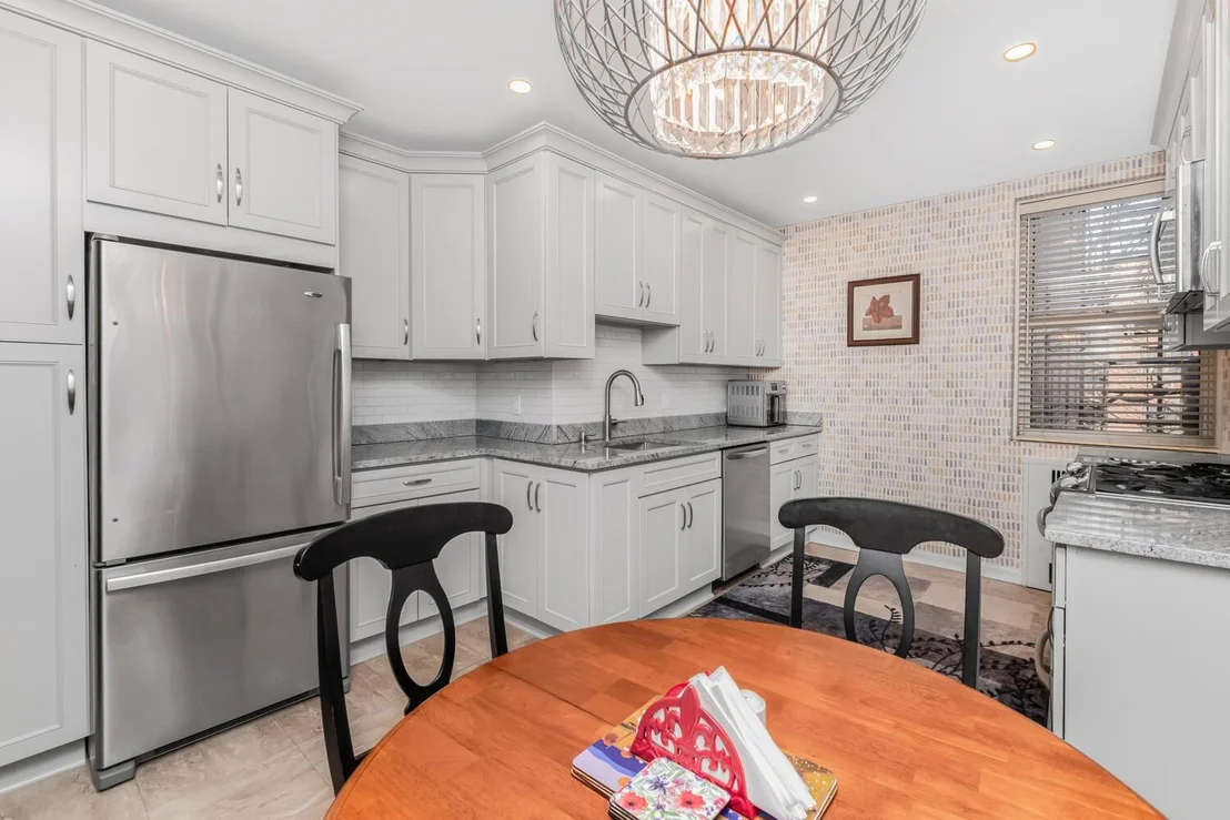 Photo of Unit 2K at 1 Bronxville Road