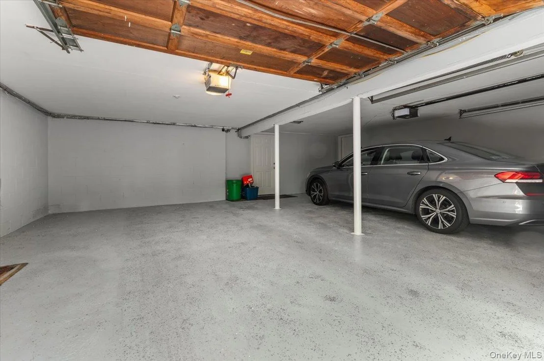 Photo of 20 Aberdeen Drive