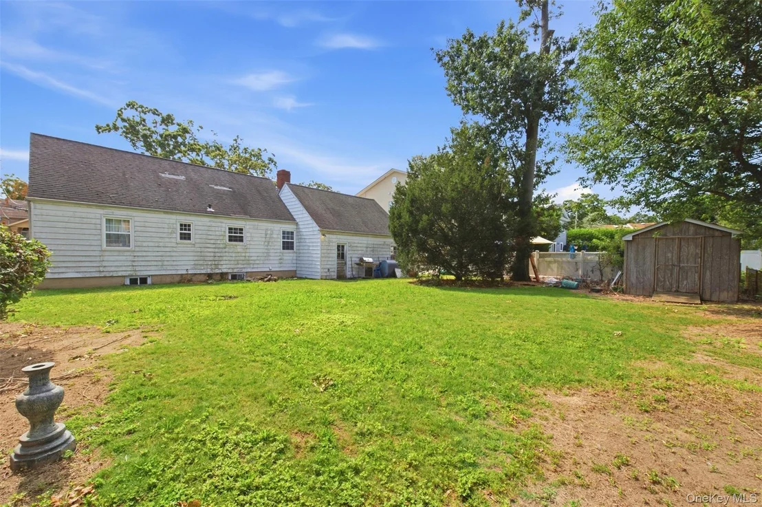 Photo of 573 Grove Place