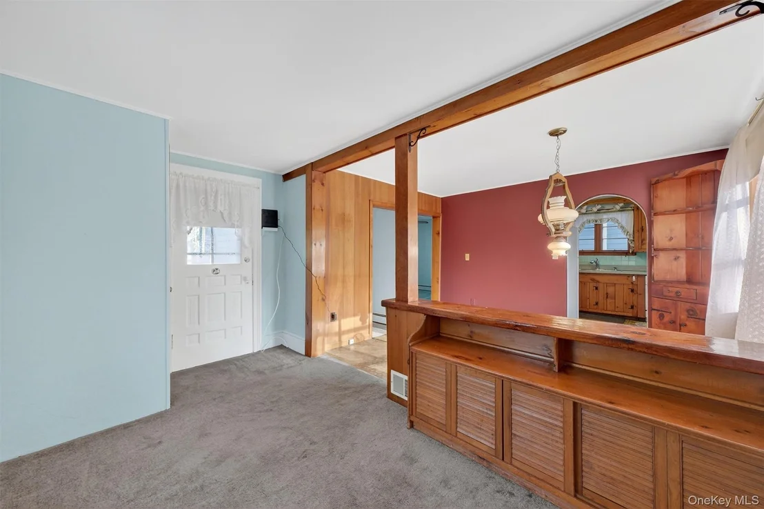 Photo of 69 Beacon Street