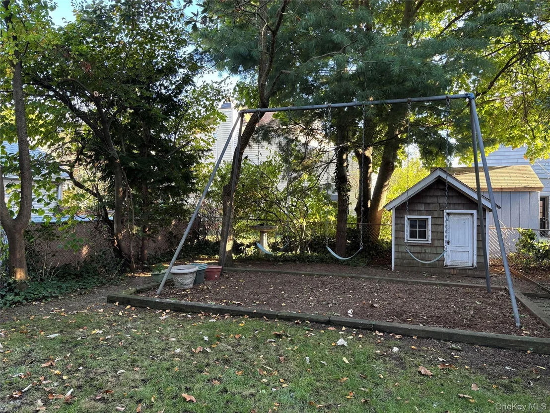 Photo of 92 Walnut Street