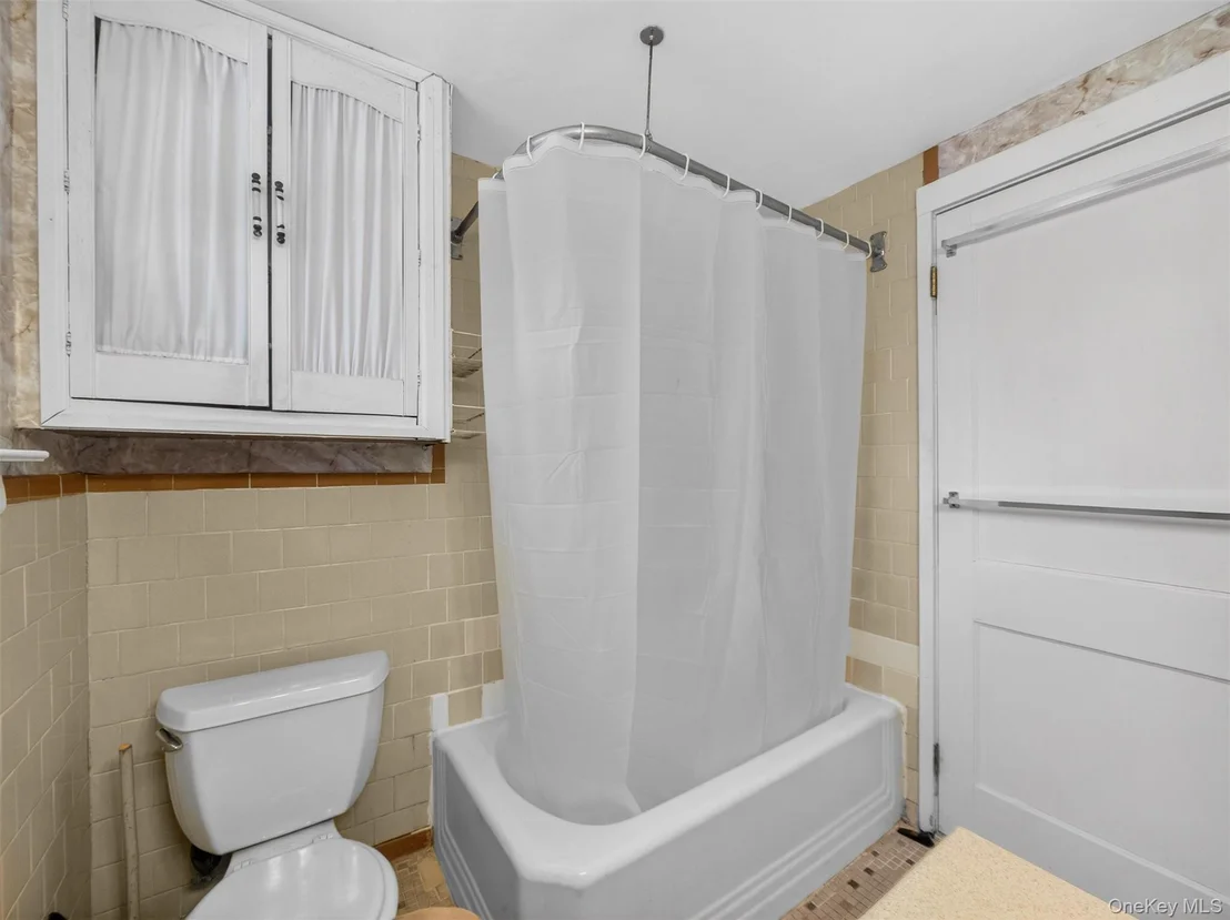 Photo of 325 Haverstraw Road