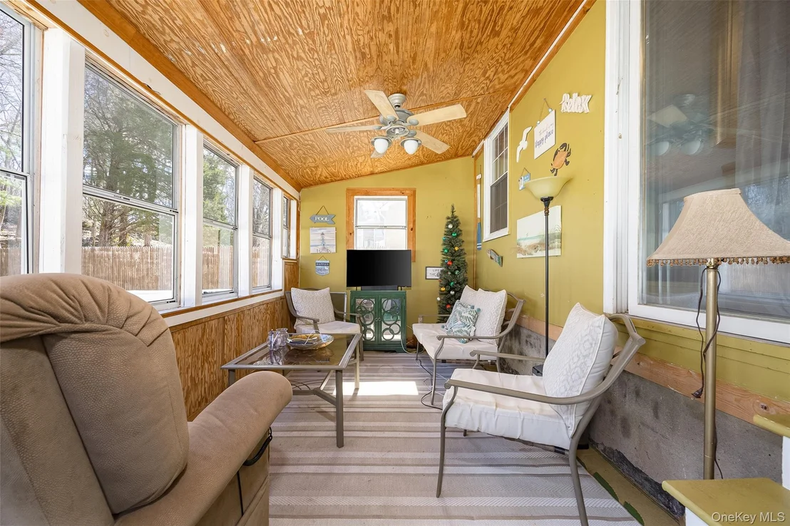 Photo of 14 Van Wert Place