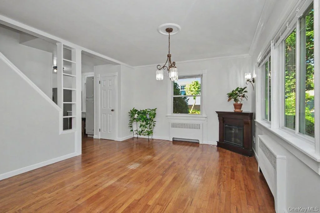 Photo of 81 Snowden Avenue