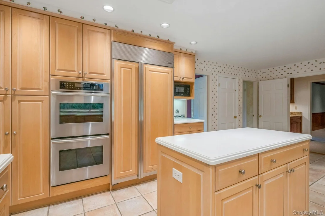 Photo of 409 Central Drive