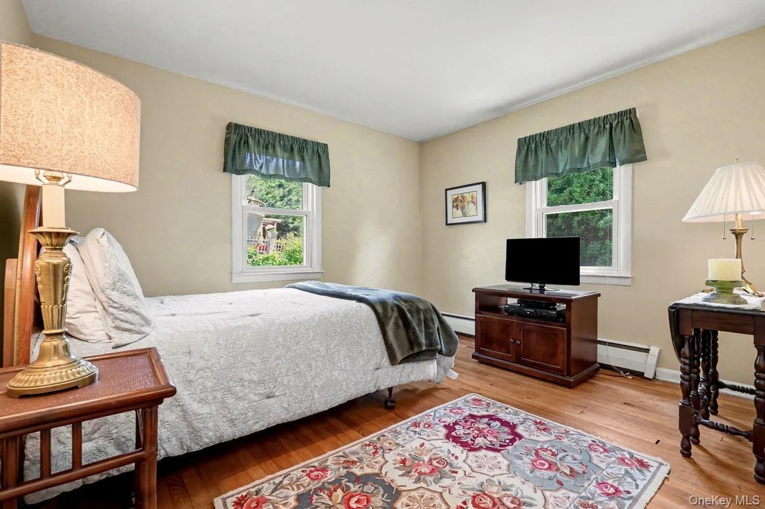 Photo of 22 Manor Way