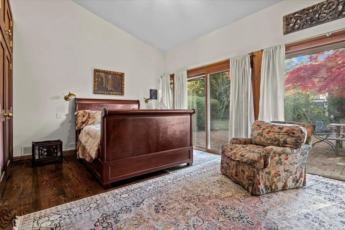 Photo of 714 Ladd Road