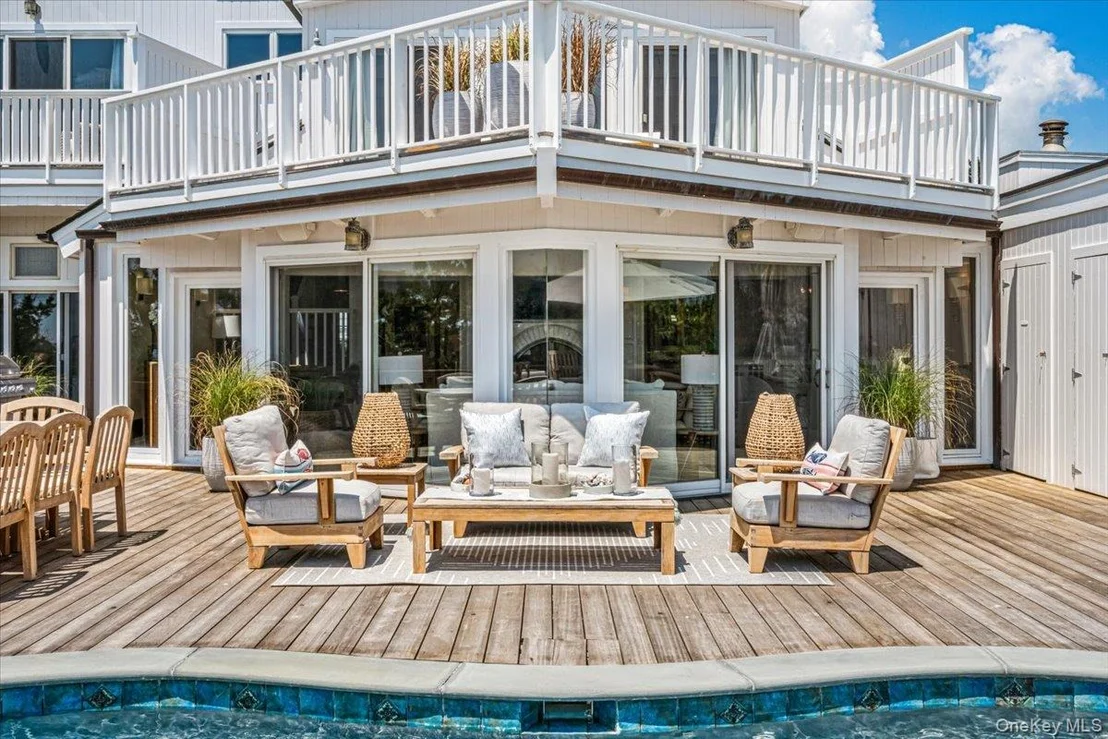 Photo of 291 Dune Road