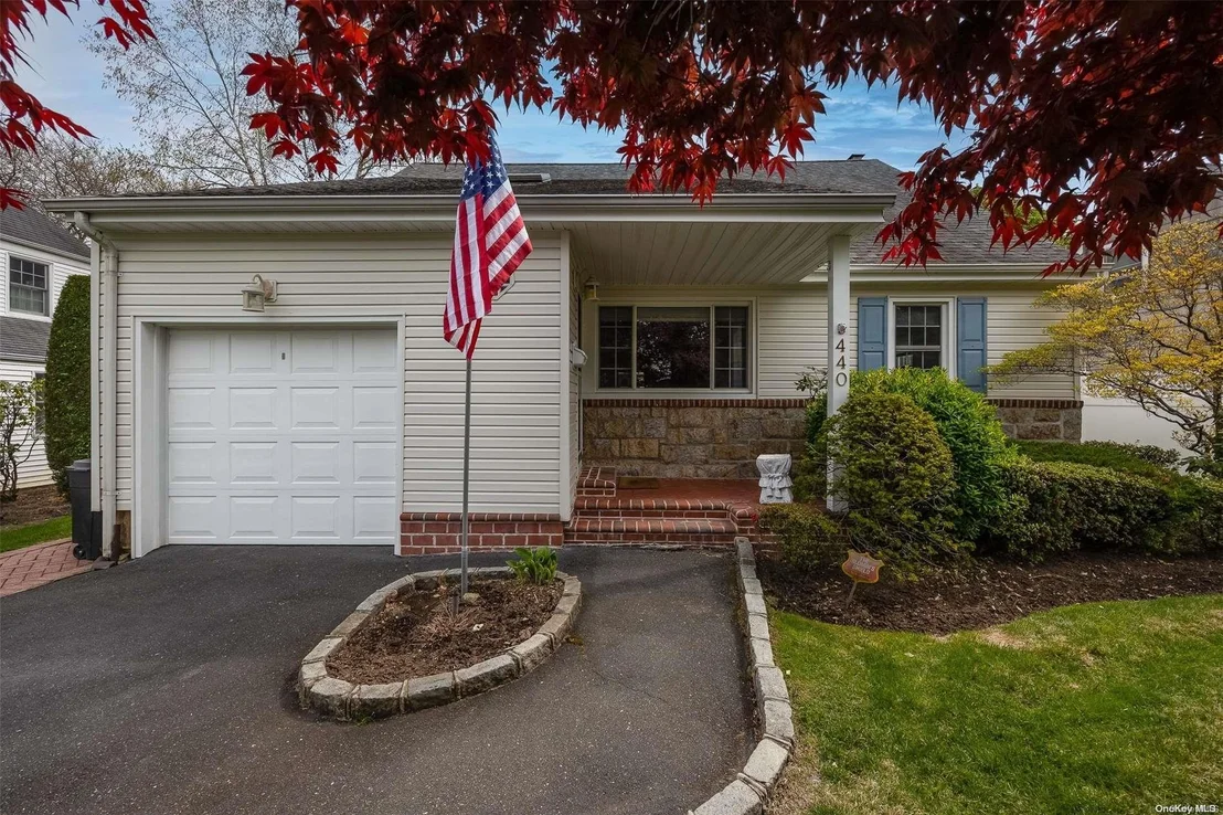 Photo of 440 Devonshire Road