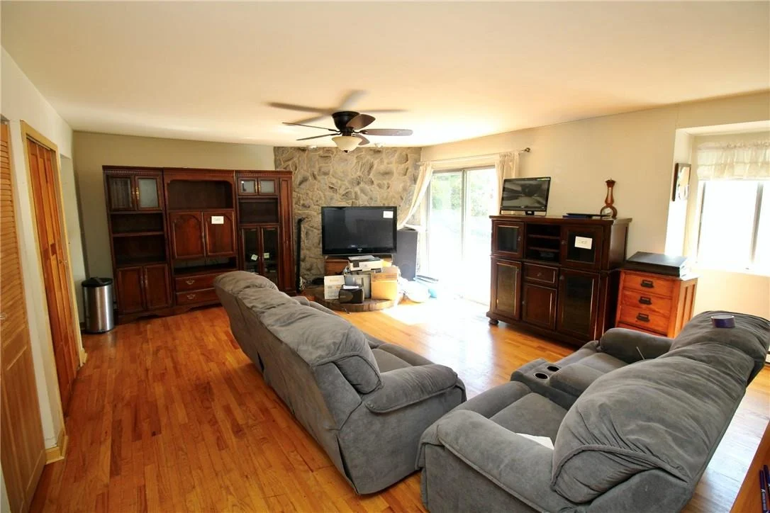 Photo of 708 Mountainside Drive