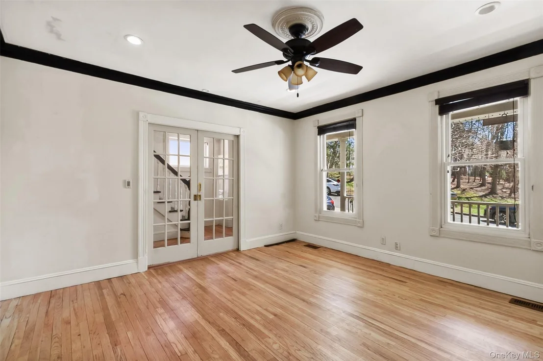 Photo of 13 Lenox Place