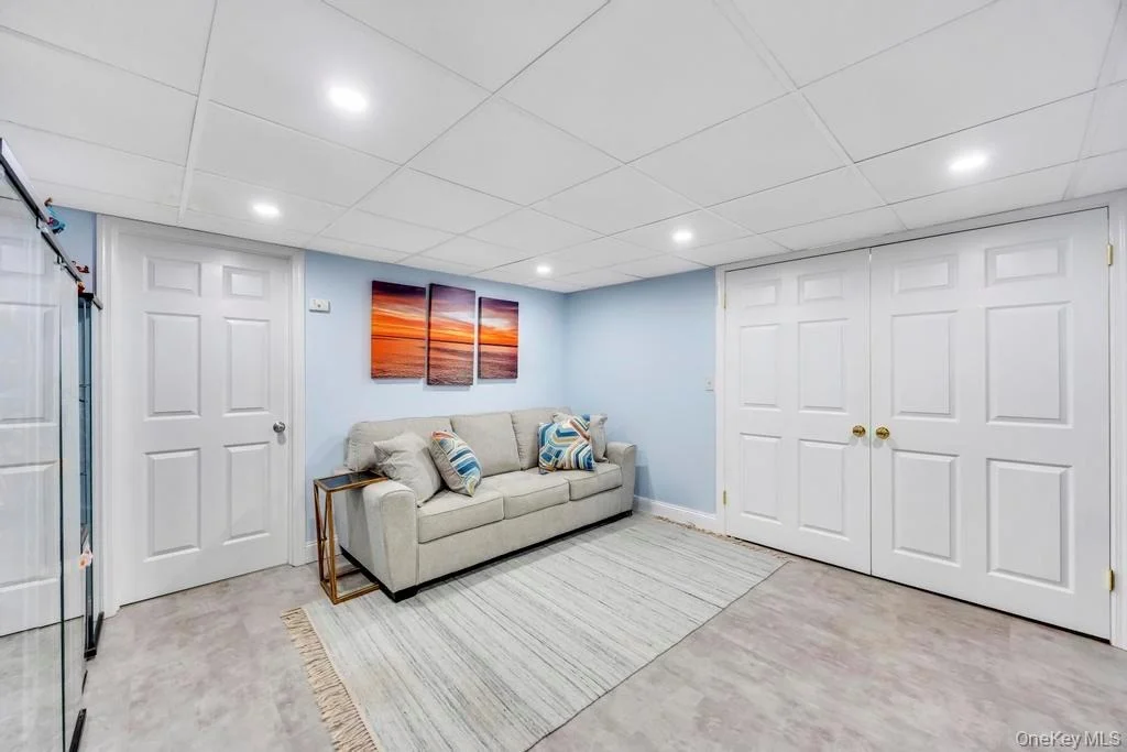 Photo of 24 Glenwood Road