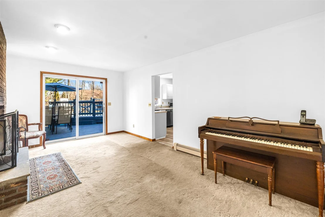 Photo of 33 Ireland Drive