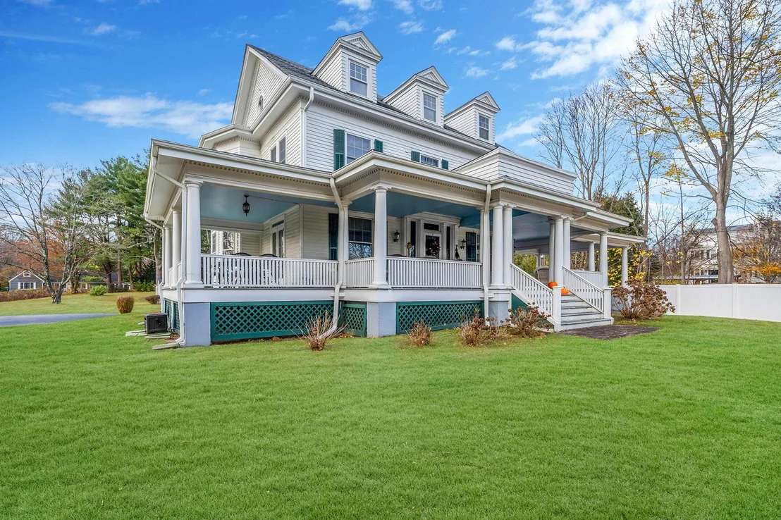 Photo of 397 Split Rock Road