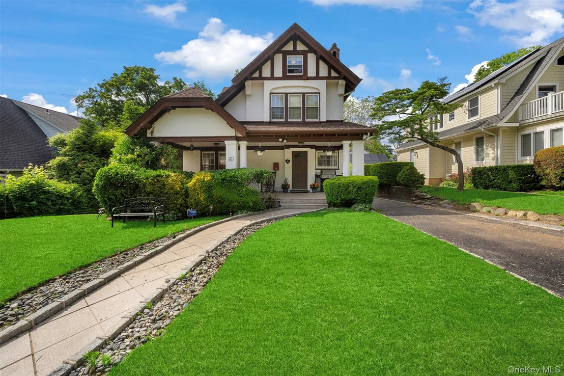 Photo of 51 Maple Drive