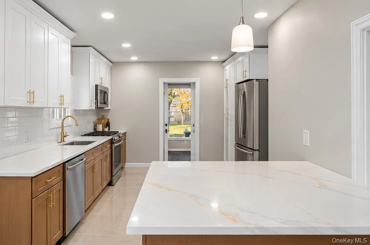 Photo of 8 Maple Street