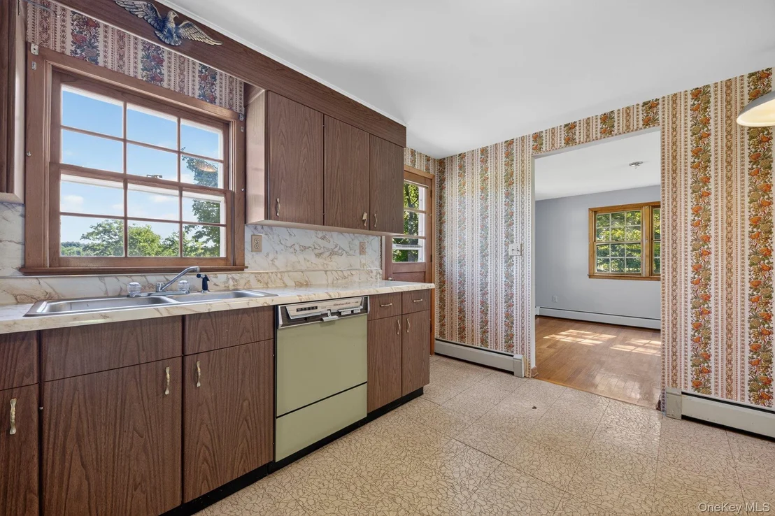 Photo of 315 Pine Bush Road
