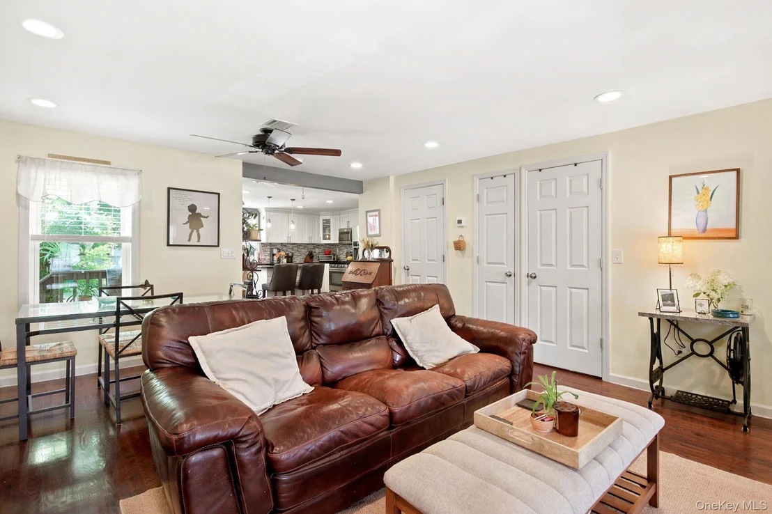 Photo of 71 Kent Street