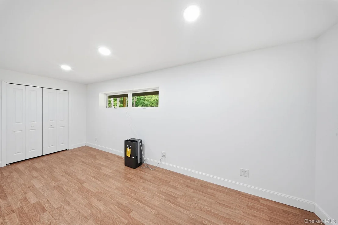 Photo of 225 Upper Road
