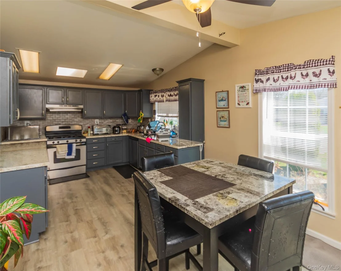 Photo of 19 Biscayne Blvd