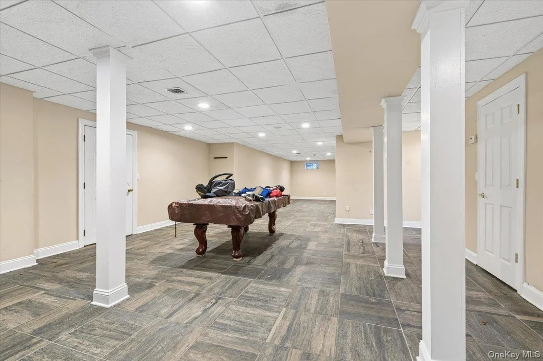 Photo of 21 Astor Avenue