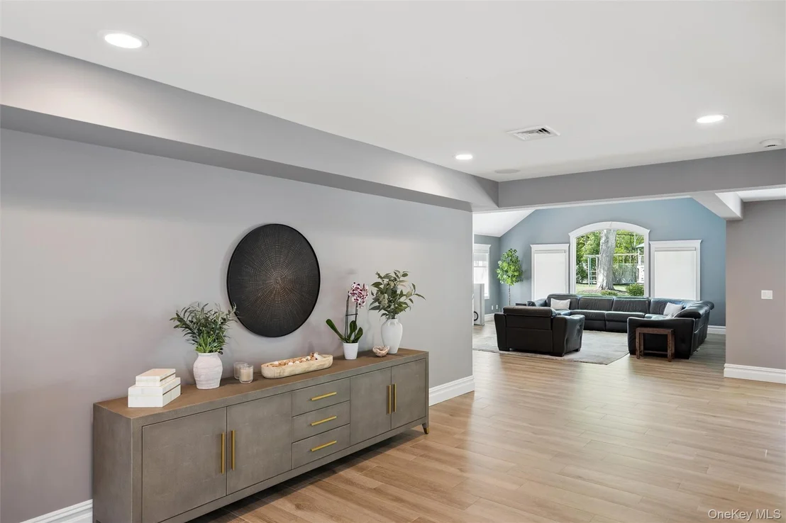 Photo of 10 Kingfisher Drive