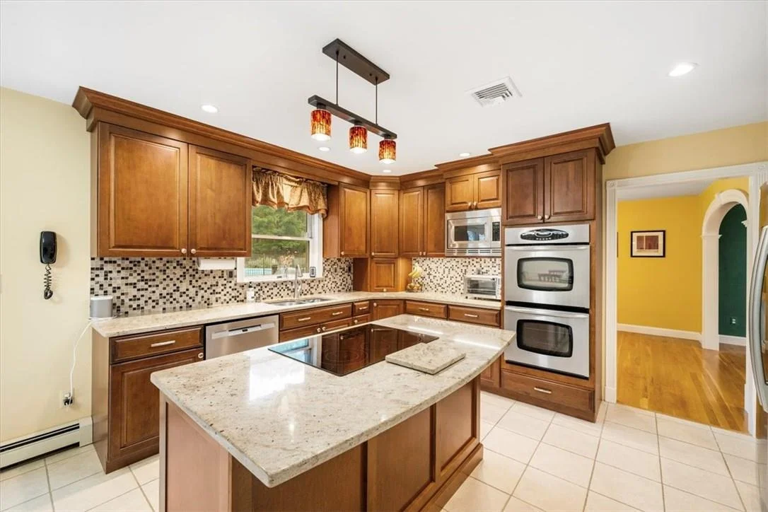 Photo of 46 Brookview Drive