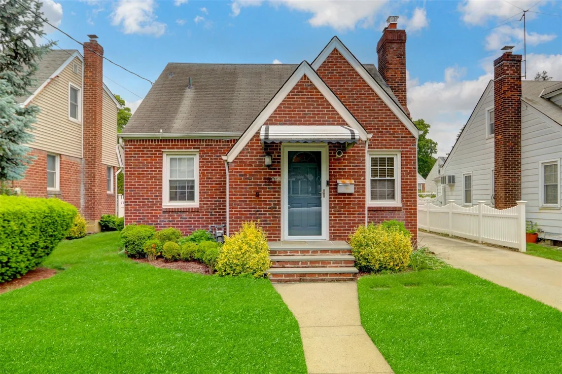 Photo of 180 Beebe Road