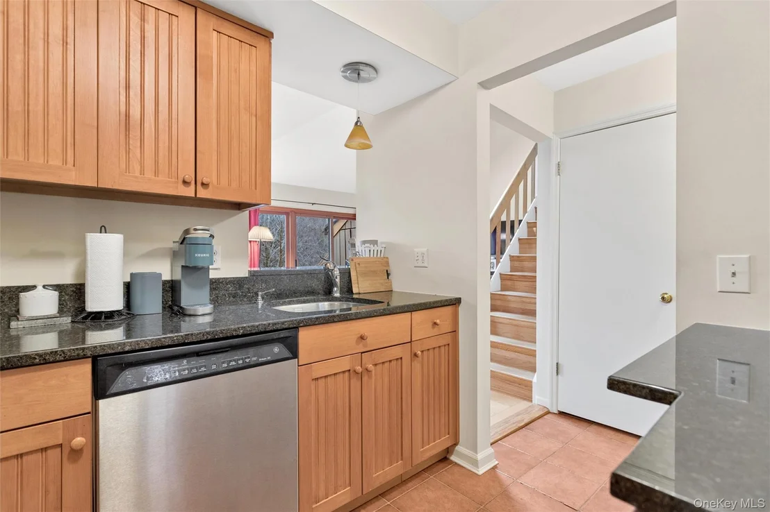 Photo of 806 Eagle Bay Drive