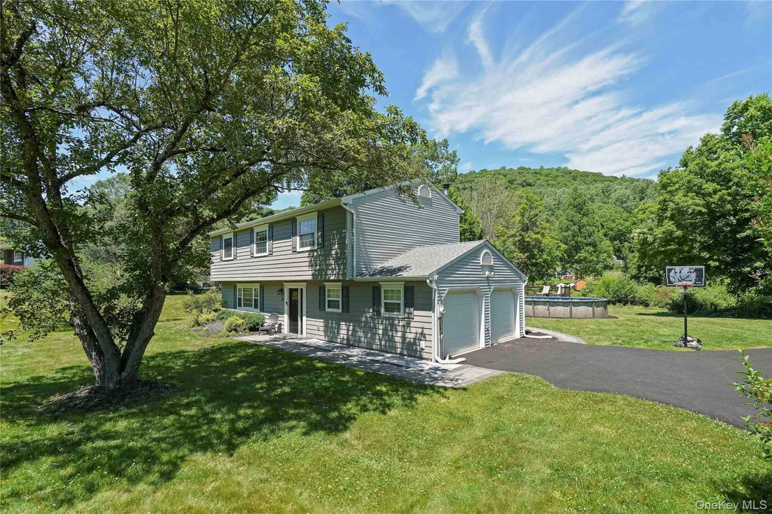 Photo of 11 Kenneth Drive