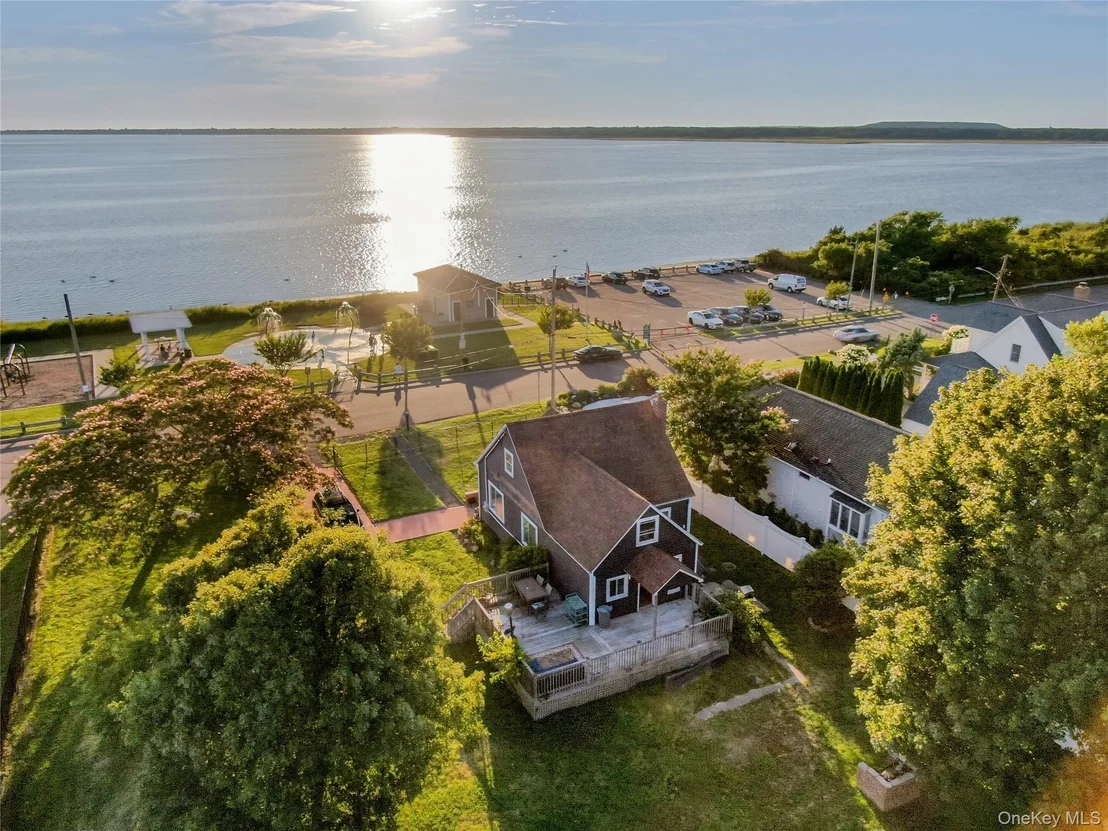 Photo of 21 Grandview Drive