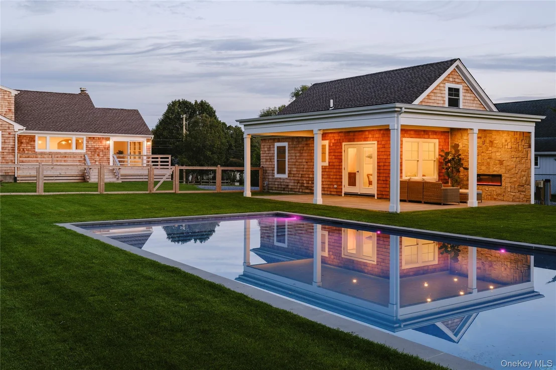 Photo of 605 Cedar Drive