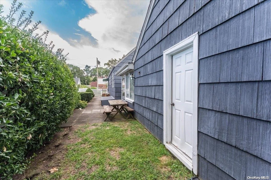 Photo of 131 Bucknell Road
