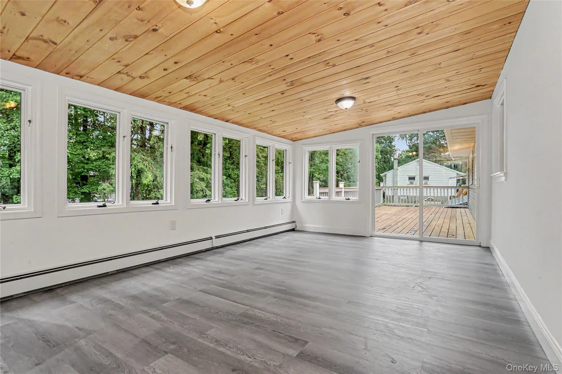 Photo of 12 Roe Drive