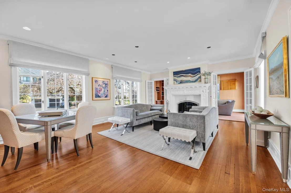 Photo of 10 Clover Drive