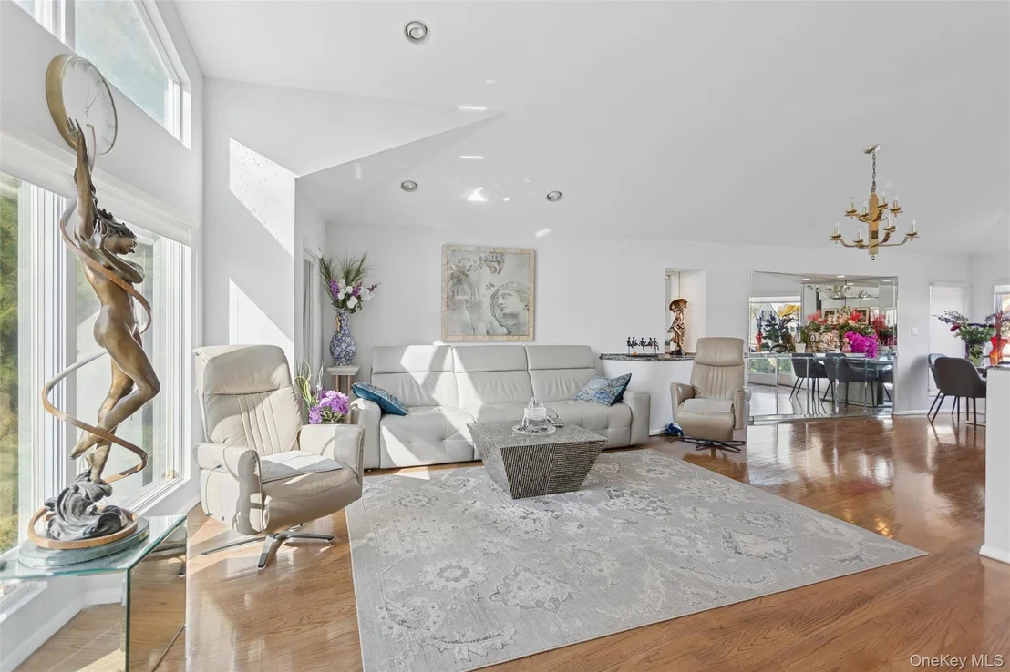 Photo of 2729 Shore Drive