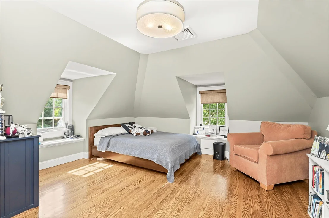 Photo of 17 Gladwin Place