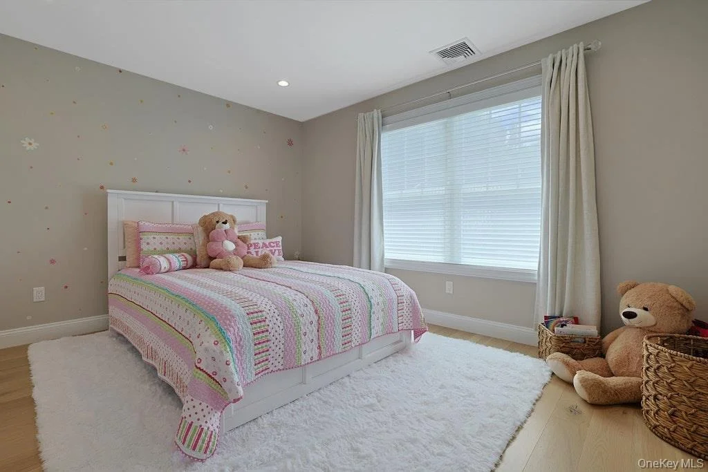 Photo of 8 Rosehill Drive