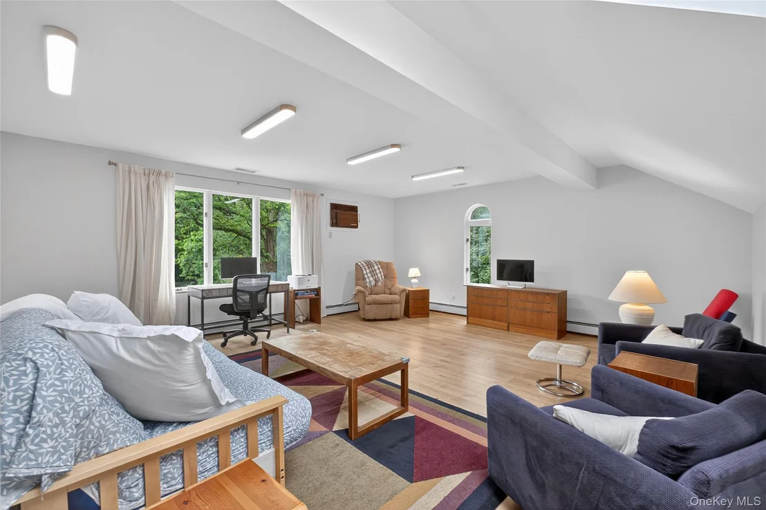 Photo of 109 Sleight Plass Road