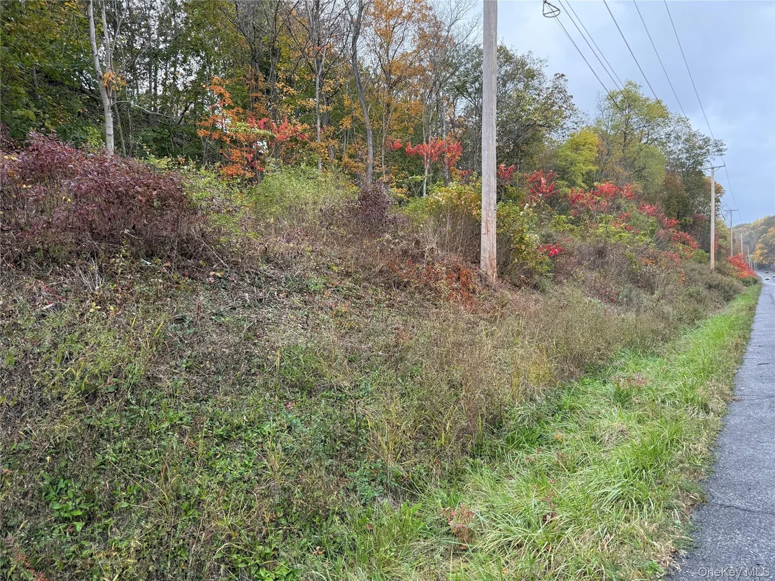 Photo of 2679 Route 9W